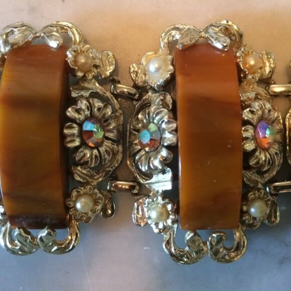 VTG RARE ELSA SCHIAPARELLI ? statement piece chunky BAKELITE rhinestone bracelet - Picture 2 of 5